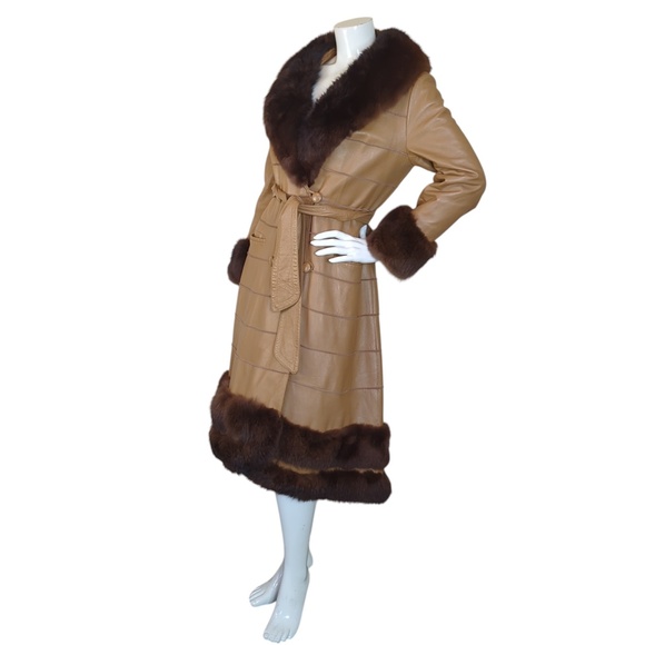 Vintage 70s Tan Leather Belted Coat Brown Faux Fur Trim | Boho Glam Statement - Picture 4 of 16